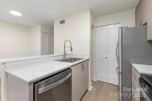 109 S Church St, Huntersville, NC 28078 - Photo 11