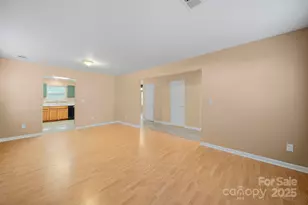 1424 Griers Grove Rd, Charlotte, NC 28216 - Photo 9