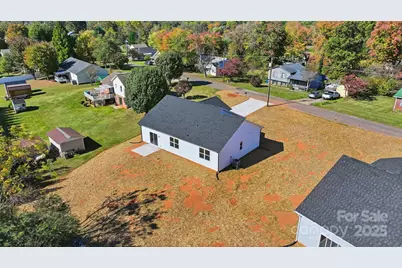 8 Colonial Avenue, Granite Falls, NC 28630 - Photo 39