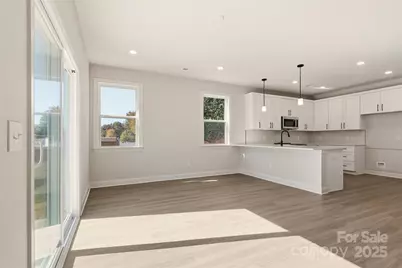 8 Colonial Avenue, Granite Falls, NC 28630 - Photo 9