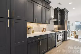 6028 Old Pineville Rd, Charlotte, NC 28217 - Photo 11