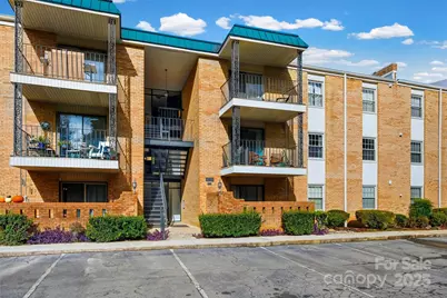 4739 Hedgemore Drive #O, Charlotte, NC 28209 - Photo 23