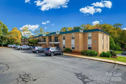 4739 Hedgemore Drive #O, Charlotte, NC 28209 - Photo 25