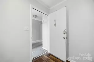 4739 Hedgemore Dr, Charlotte, NC 28209 - Photo 3