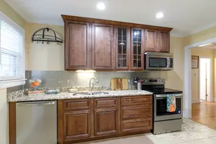 103 E Gregg St, Fort Mill, SC 29715 - Photo 9