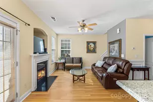 1450 Jc Raulston Ct, Hickory, NC 28602 - Photo 7