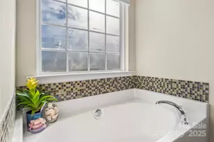 1450 Jc Raulston Ct, Hickory, NC 28602 - Photo 19