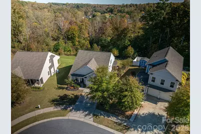 5128 Meadow Woods Drive, Lowell, NC 28098 - Photo 5