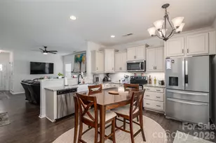 5128 Meadow Woods Dr, Lowell, NC 28098 - Photo 23