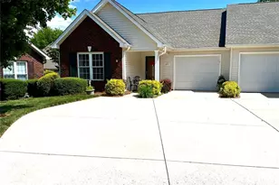 101 Keswick Ln, Mooresville, NC 28117 - Photo 3