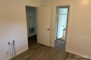 322 Pinkney Rd, Dallas, NC 28034 - Photo 7