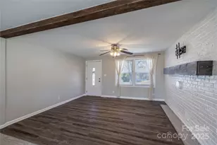 1046 22nd St NE, Hickory, NC 28601 - Photo 11