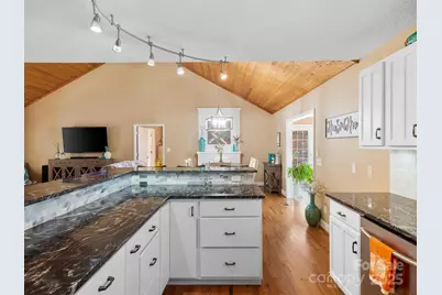 8 Alexander Chapel Drive, Asheville, NC 28804 - Photo 19