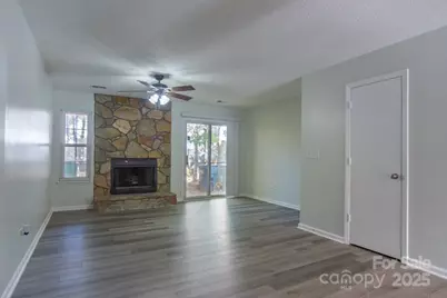 6410 Windsor Gate Lane, Charlotte, NC 28215 - Photo 3