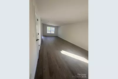 403 15th Avenue SW #A, Hickory, NC 28602 - Photo 5