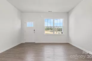 608 Country Oak Dr, Asheville, NC 28804 - Photo 15