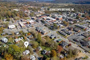 26 Duckworth Ave, Brevard, NC 28712 - Photo 5