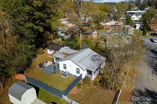 26 Duckworth Ave, Brevard, NC 28712 - Photo 25