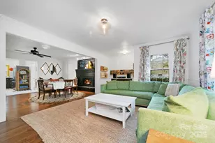 26 Duckworth Ave, Brevard, NC 28712 - Photo 9