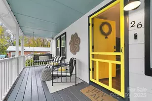 26 Duckworth Ave, Brevard, NC 28712 - Photo 3