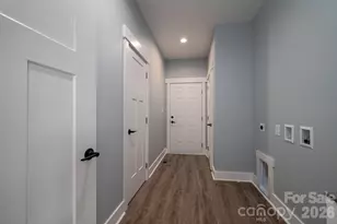 1151 13th St SW, Hickory, NC 28602 - Photo 23