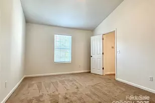 6207 Thompson Brook Lane, Charlotte, NC 28212 - Photo 13