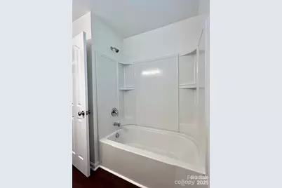 6207 Thompson Brook Lane, Charlotte, NC 28212 - Photo 11