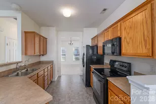 115 Autumn Falls Dr, Lake Wylie, SC 29710 - Photo 17