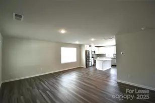 1512 Cottage Crk Dr, Bessemer City, NC 28016 - Photo 5