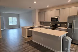 525 San Marco Dr, Gastonia, NC 28056 - Photo 3