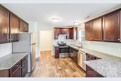 502 Coffeetree Lane, Stanley, NC 28164 - Photo 5