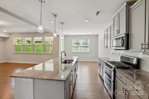 20422 Creek Bend Edge Ct, Matthews, NC 28105 - Photo 9