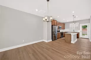1530 Levy Wy, Charlotte, NC 28205 - Photo 21