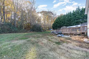 2627 Easter St, Maiden, NC 28650 - Photo 7