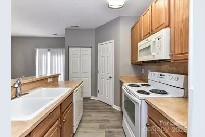 8748 Twined Creek Lane, Charlotte, NC 28227 - Photo 13