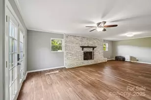 327 Johnson Dairy Rd, Mooresville, NC 28115 - Photo 25