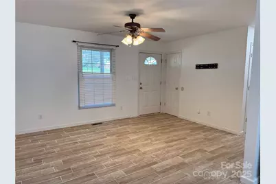 314 E Louisiana Avenue, Bessemer City, NC 28016 - Photo 5