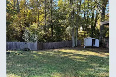 314 E Louisiana Avenue, Bessemer City, NC 28016 - Photo 15