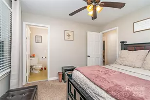 7030 Delta Lake Dr, Charlotte, NC 28215 - Photo 19