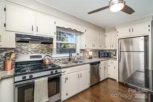 7030 Delta Lake Dr, Charlotte, NC 28215 - Photo 7