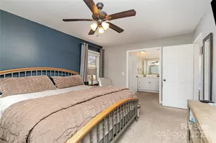 7030 Delta Lake Dr, Charlotte, NC 28215 - Photo 13