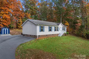 189 Panther Ln, Thomasville, NC 27360 - Photo 3