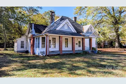 303 Kings Mountain Street, Clover, SC 29710 - Photo 1