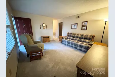 7501 Pawtuckett Road, Charlotte, NC 28214 - Photo 11