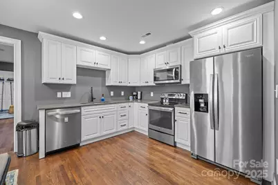 1501 Herrin Avenue, Charlotte, NC 28205 - Photo 11