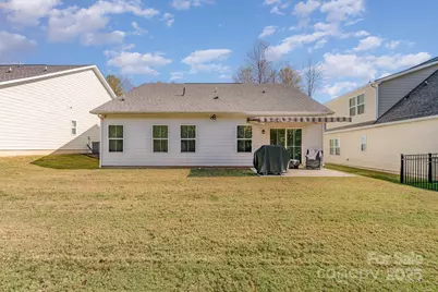 10356 Black Locust Lane, Charlotte, NC 28215 - Photo 21