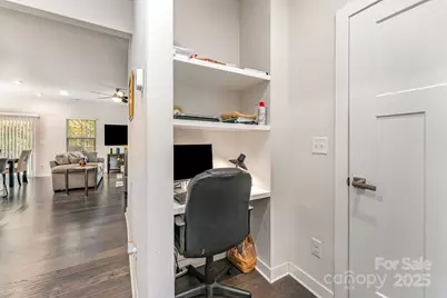 10356 Black Locust Lane, Charlotte, NC 28215 - Photo 5