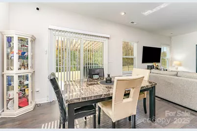 10356 Black Locust Lane, Charlotte, NC 28215 - Photo 9