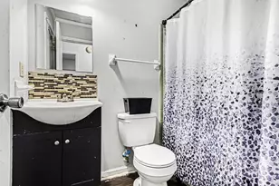 225 Hall St, Salisbury, NC 28144 - Photo 7