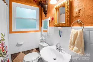 3132 Marlborough Rd, Charlotte, NC 28208 - Photo 9